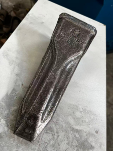 OEM Doosan Excavator Bucket Tooth Excavator Spare Parts Tooth Point, Rock Bucket Teeth, 2713-1236RC Forged Excavator Teeth