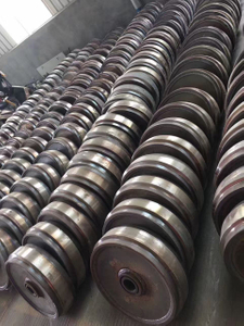 Heavy Duty Excavator Front Idler Group for CAT Komatsu Hitachi | OEM Quality Undercarriage Parts Factory Price