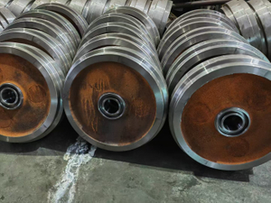 Industrial Excavator Idler Wheel for Zx600 Construction Machinery Track Idler