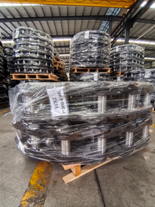 Forged Track Link Assembly 45L/49L for PC200 & SH200 Excavators – Precision Fit Heavy Equipment Undercarriage