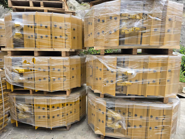 High Quality 35mn Dozer Excavator Track Link Spare Chains for Mining Operation Excavator Track Chain