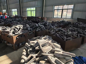 Forged Heavy Duty Bucket Tooth Point 1U3302 208-70-14152 CAT J300 PC300 GET Replacement Parts